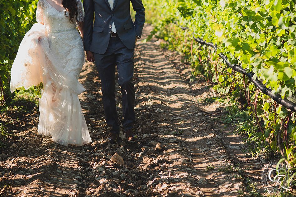 Prince-Edward-County-Wellington-Casa Dea Winery-Wedding-Photographer-11